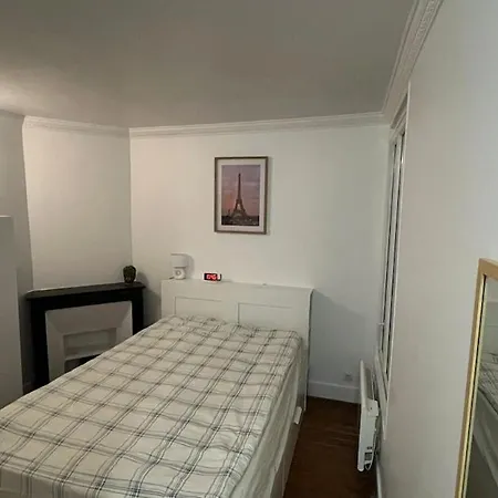 Apartment T2 20 Min From Paris